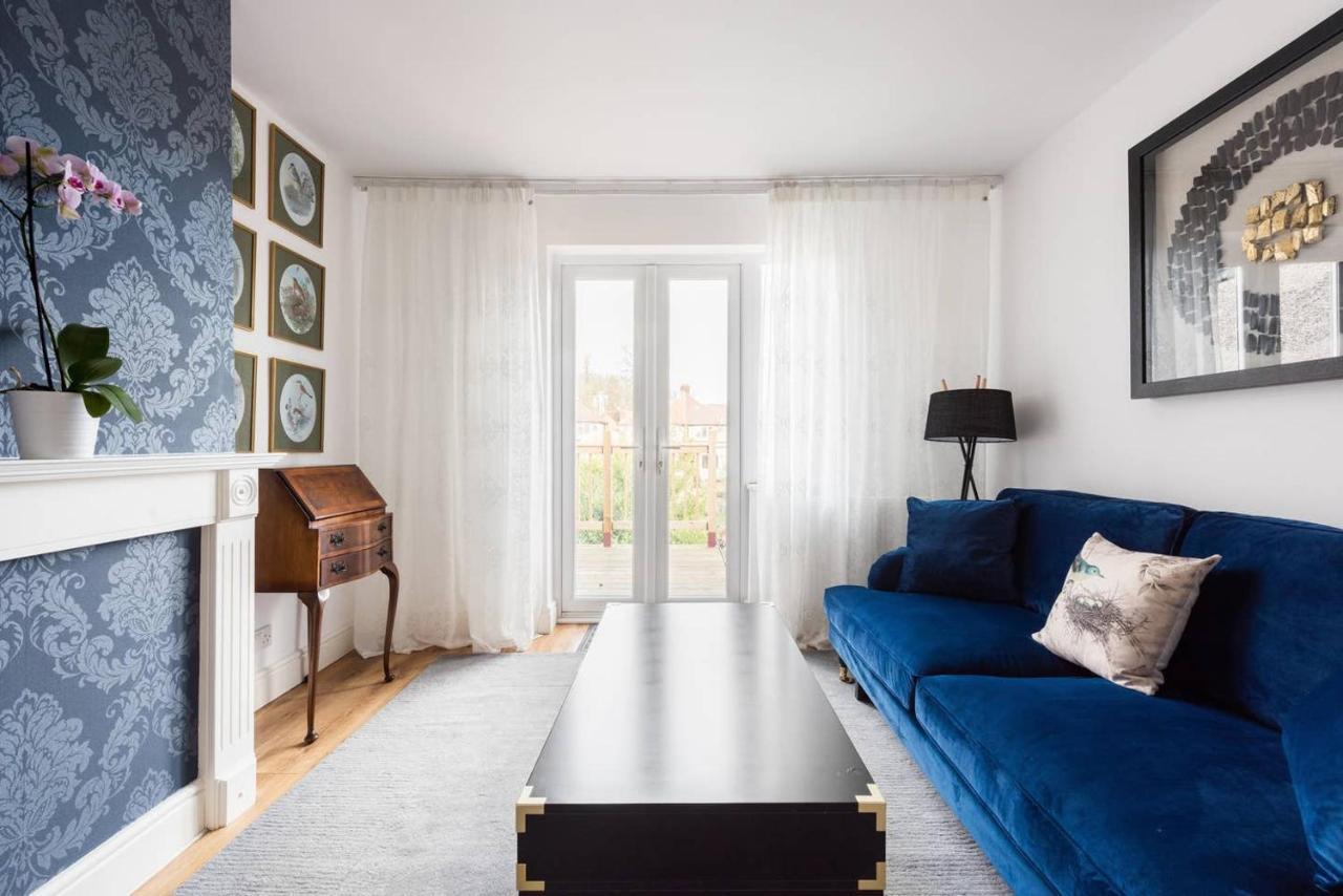The Bluebird - One Bedroom Apartment In Watford Watford  Exteriér fotografie